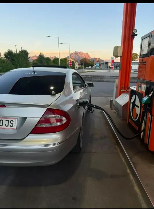 Mercedes-Benz Clk-Class