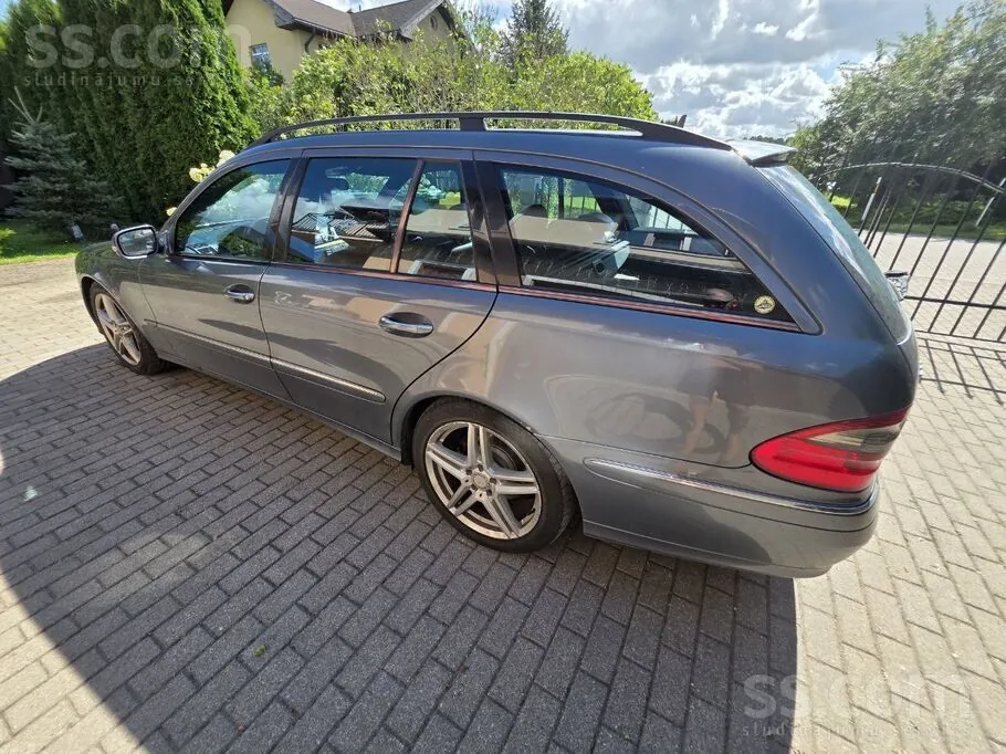 Mercedes-Benz E280 2007 photo 4