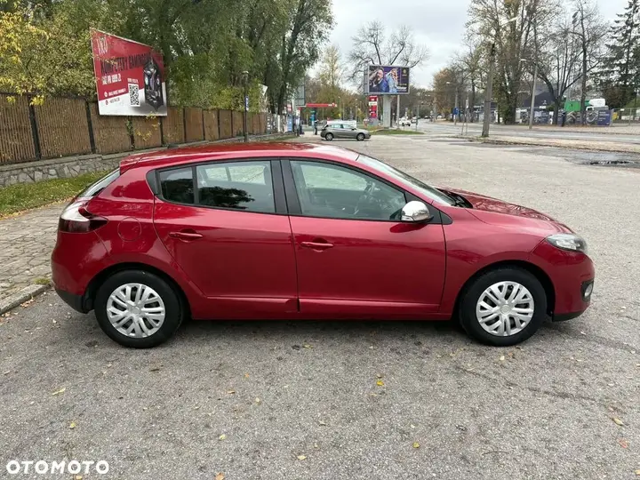 Renault Megane 2012 photo 4