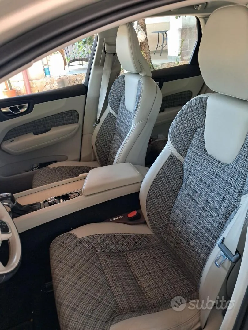 Volvo Xc60 2020 photo 3