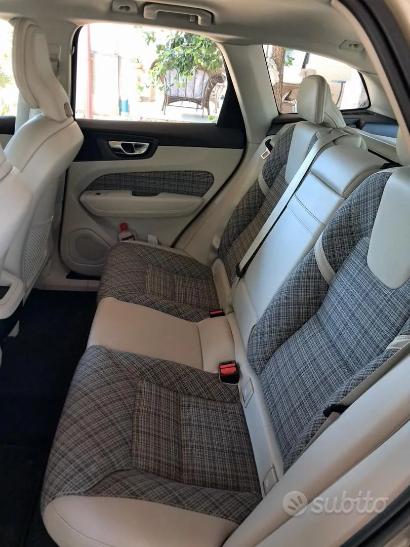 Volvo Xc60 2020 photo 4