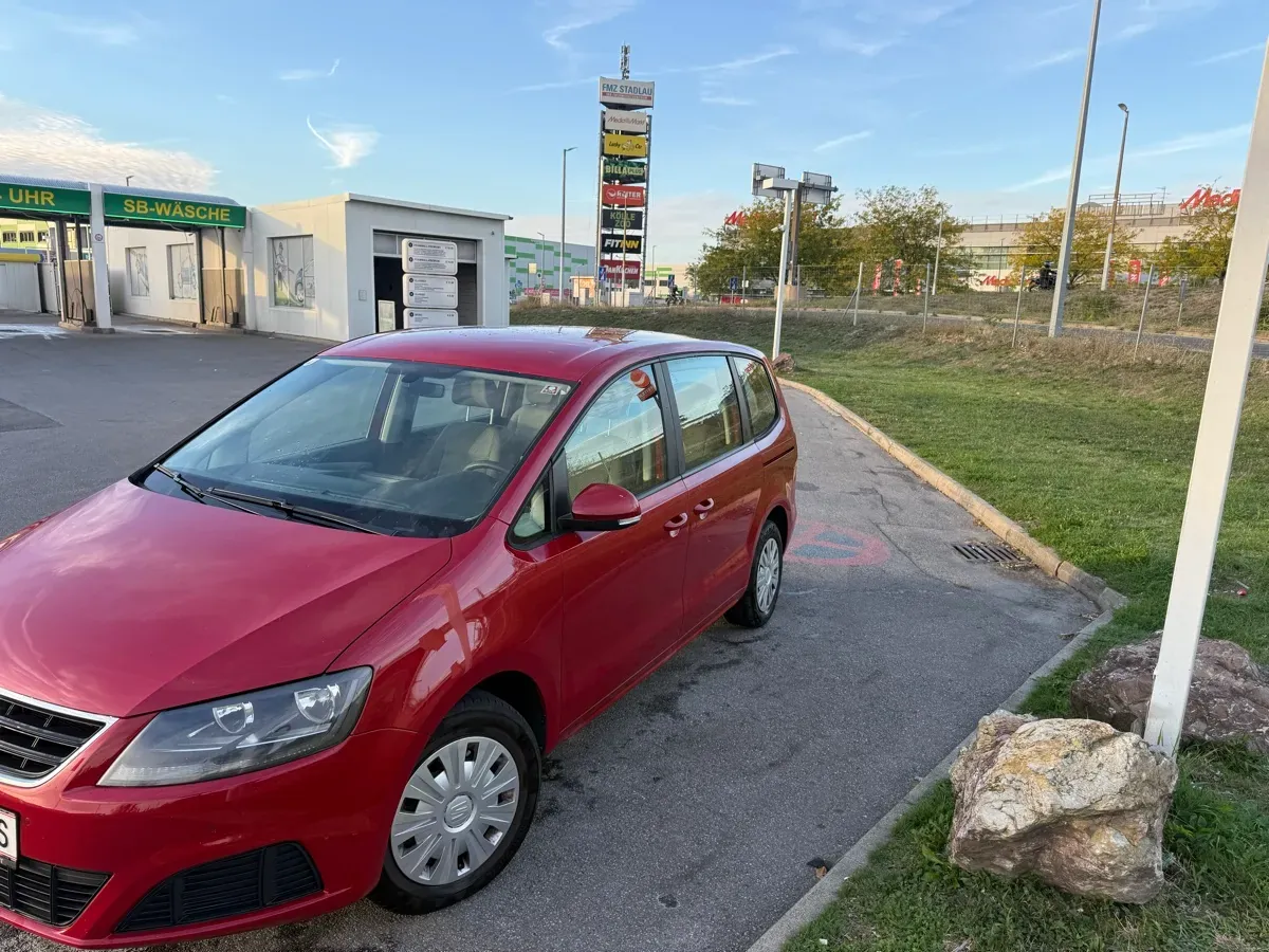 Seat Alhambra 2016 photo 2