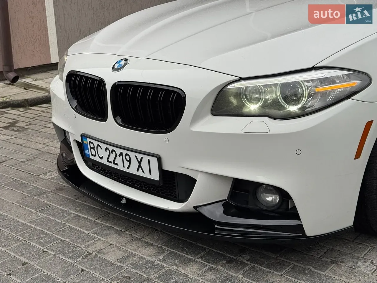 BMW 5 Series 2015 photo 5