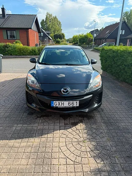 Mazda 3 2011 photo 2