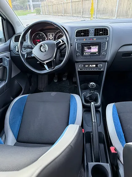 Volkswagen Polo 2015 photo 5