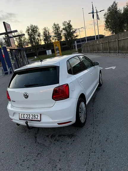 Volkswagen Polo 2015 photo 4