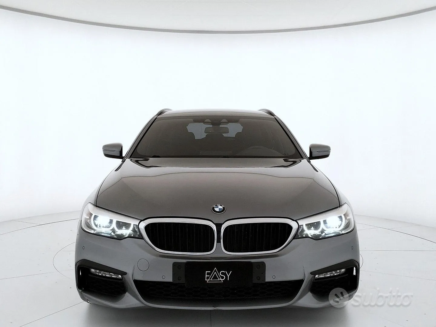 BMW 5 Series 2019 photo 2