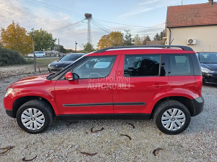 Skoda Yeti 2012 photo 4