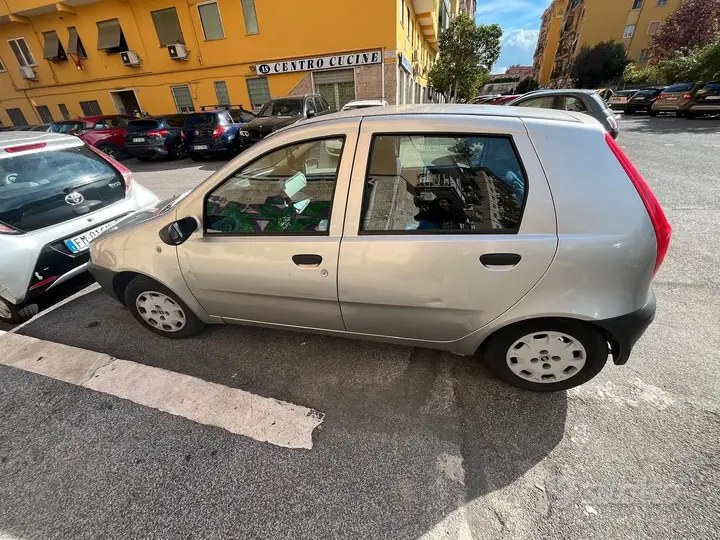 Fiat Punto 2000 photo 5