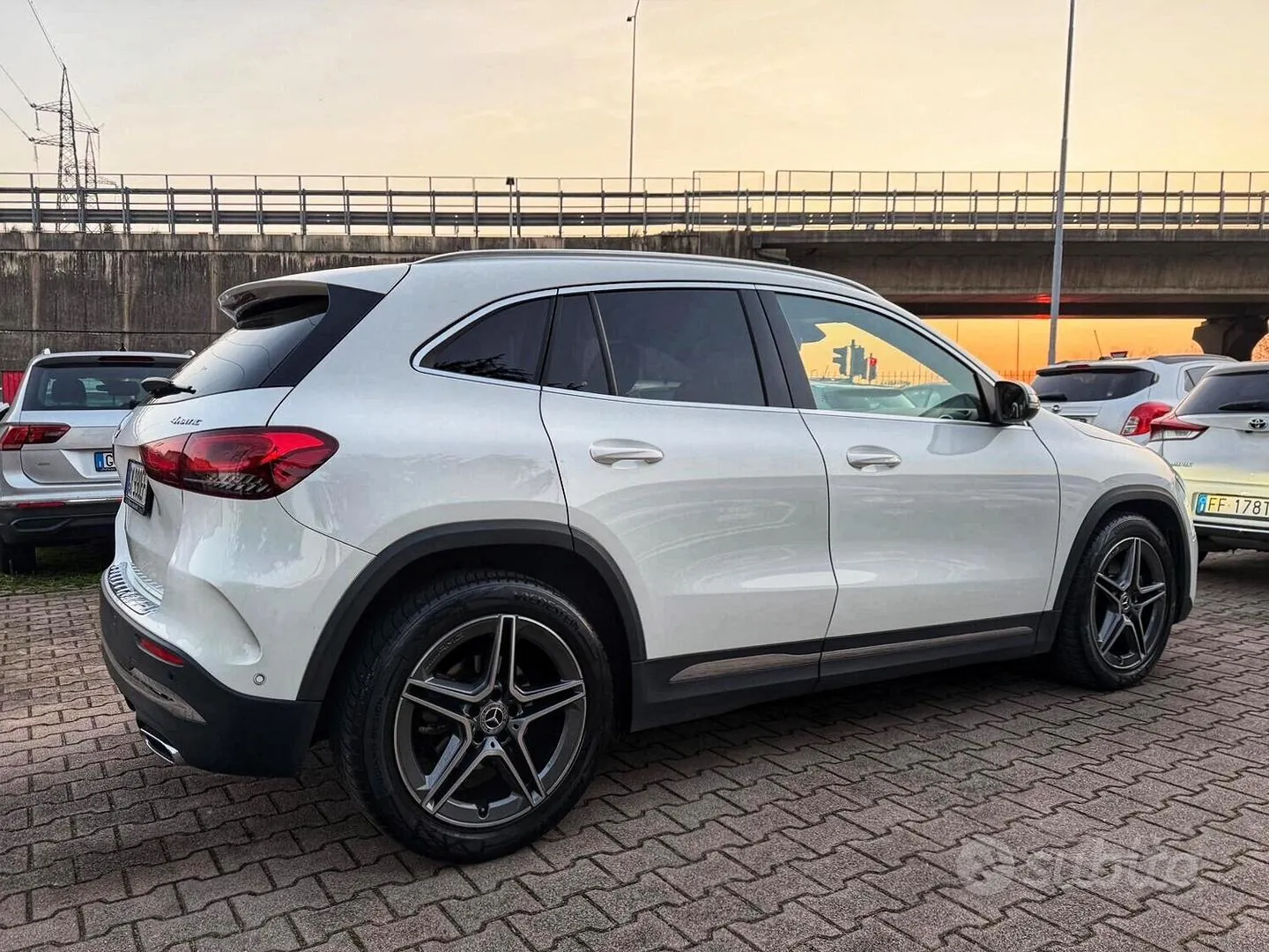 Mercedes-Benz Gla 2023 photo 4