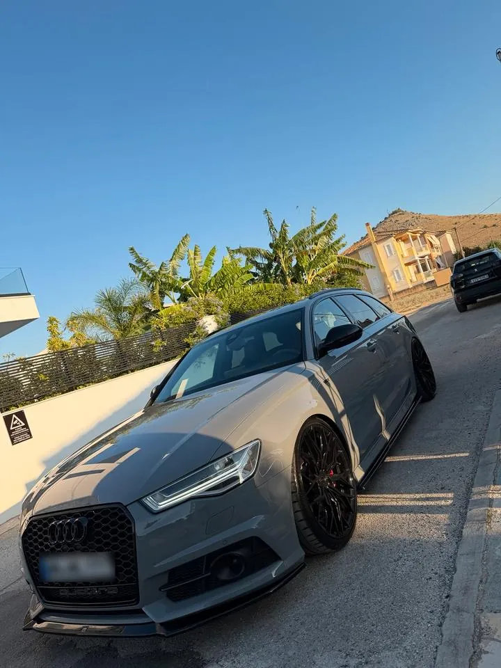 Audi A6 Avant
