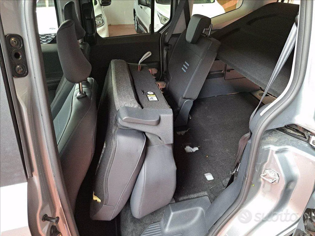 Ford Tourneo Courier 2025 photo 5