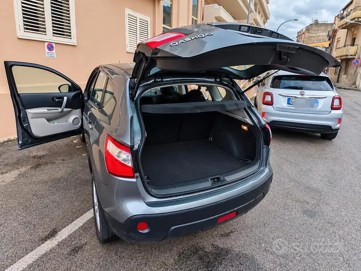 Nissan Qashqai 2012 photo 3