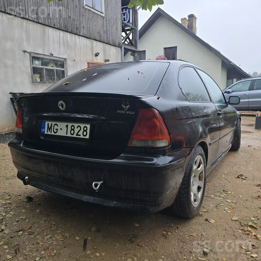 BMW 316 2004 photo 4