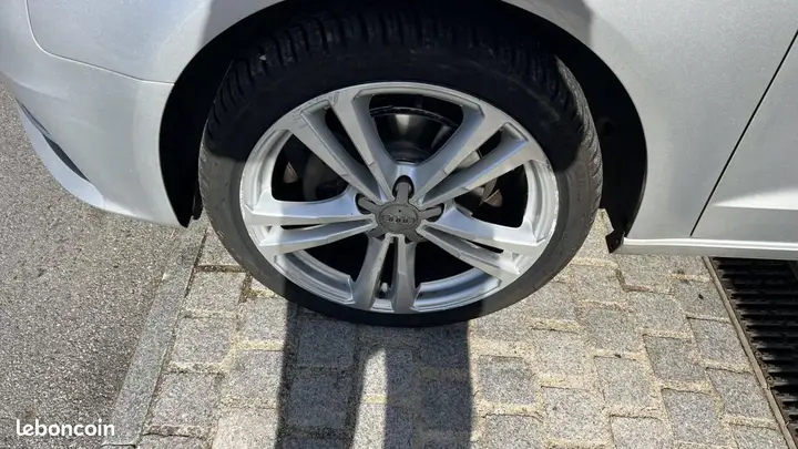 Audi A3 2014 photo 4
