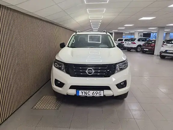 Nissan Navara 2019 photo 2