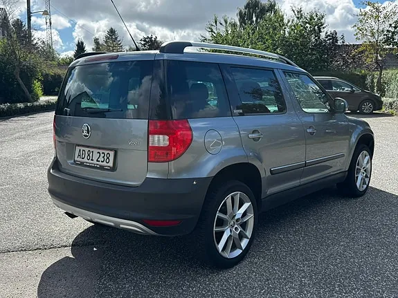 Skoda Yeti 2013 photo 3