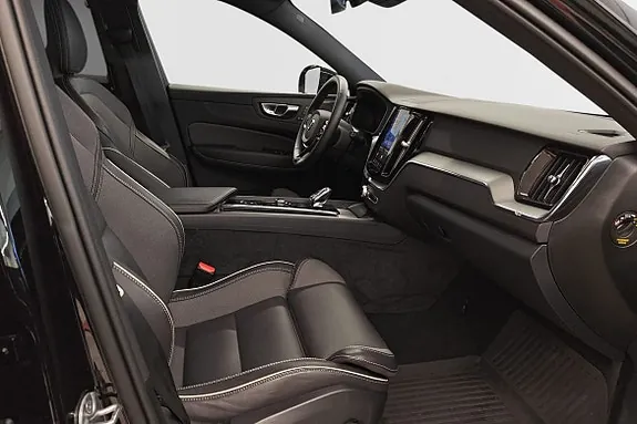 Volvo Xc60 2024 photo 5