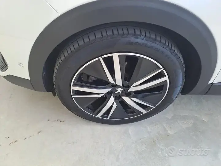 Peugeot 3008 2022 photo 5