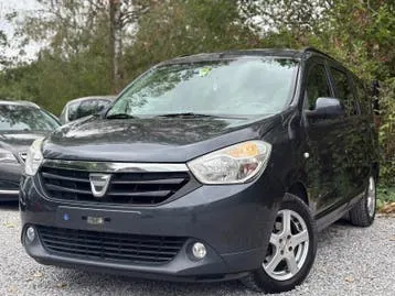 Dacia Lodgy 2015 photo 2