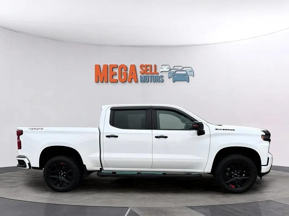 Chevrolet Silverado 1500 2022 photo 2