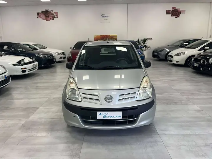 Nissan Pixo 2012 photo 2
