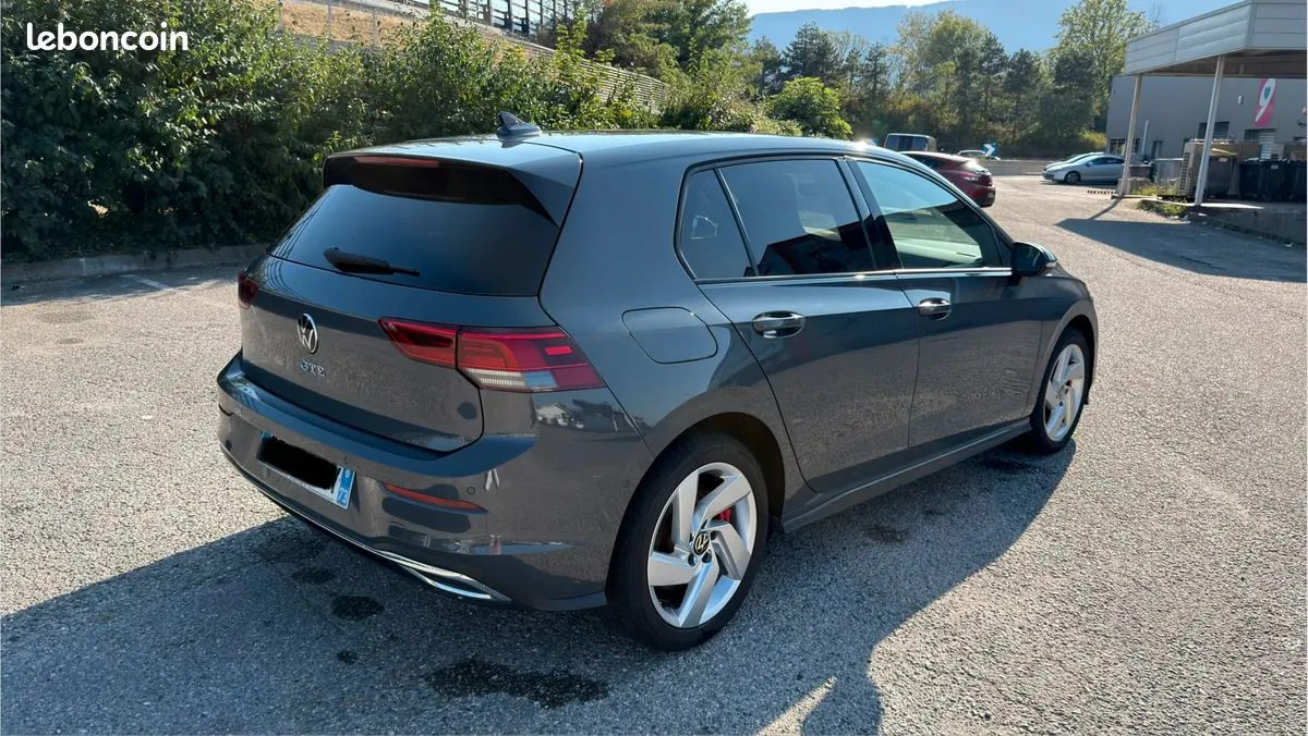 Volkswagen Golf 2021 photo 2