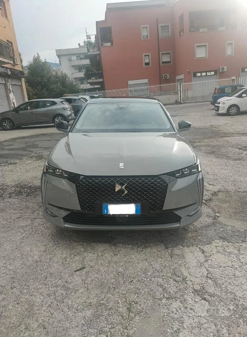 DS Automobiles Ds 4