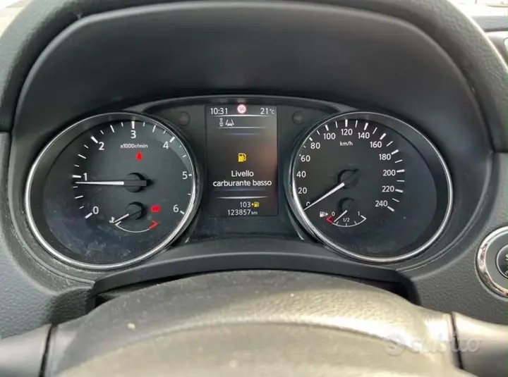 Nissan Qashqai 2014 photo 4