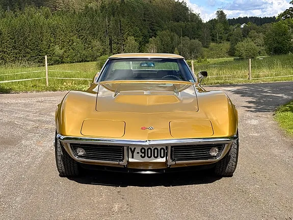 Chevrolet Corvette 1969 photo 2
