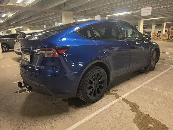 Tesla Model Y 2022 photo 4