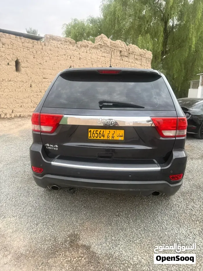 Jeep Grand Cherokee 2013 photo 4