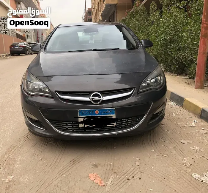 Opel Astra 2014 photo 3