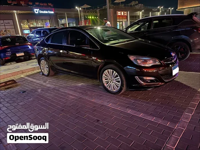 Opel Astra 2014 photo 5