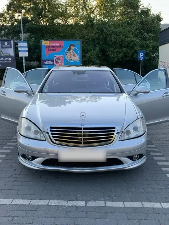 Mercedes-Benz S 500