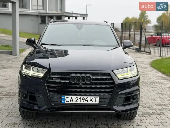 Audi Q7 2016 photo 3