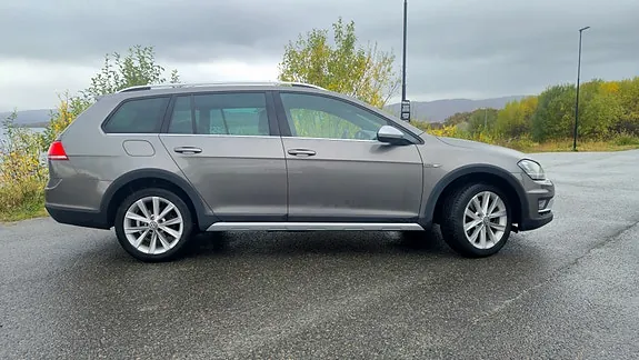 Volkswagen Golf Vii 2017 photo 2