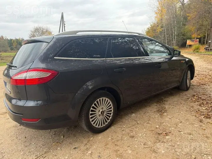 Ford Mondeo 2010 photo 5