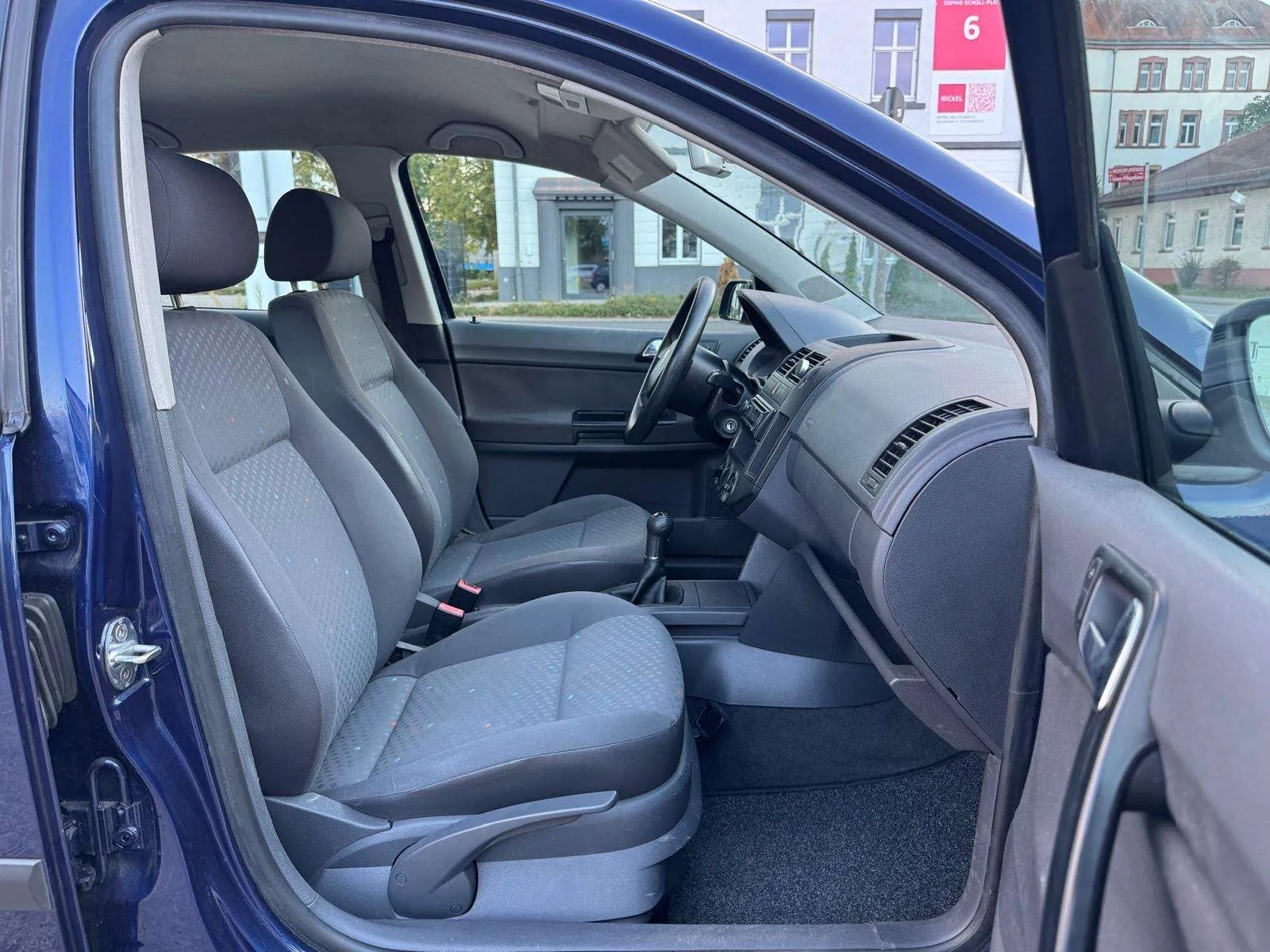 Volkswagen Polo 2004 photo 4