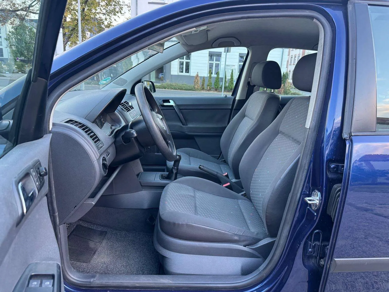 Volkswagen Polo 2004 photo 5