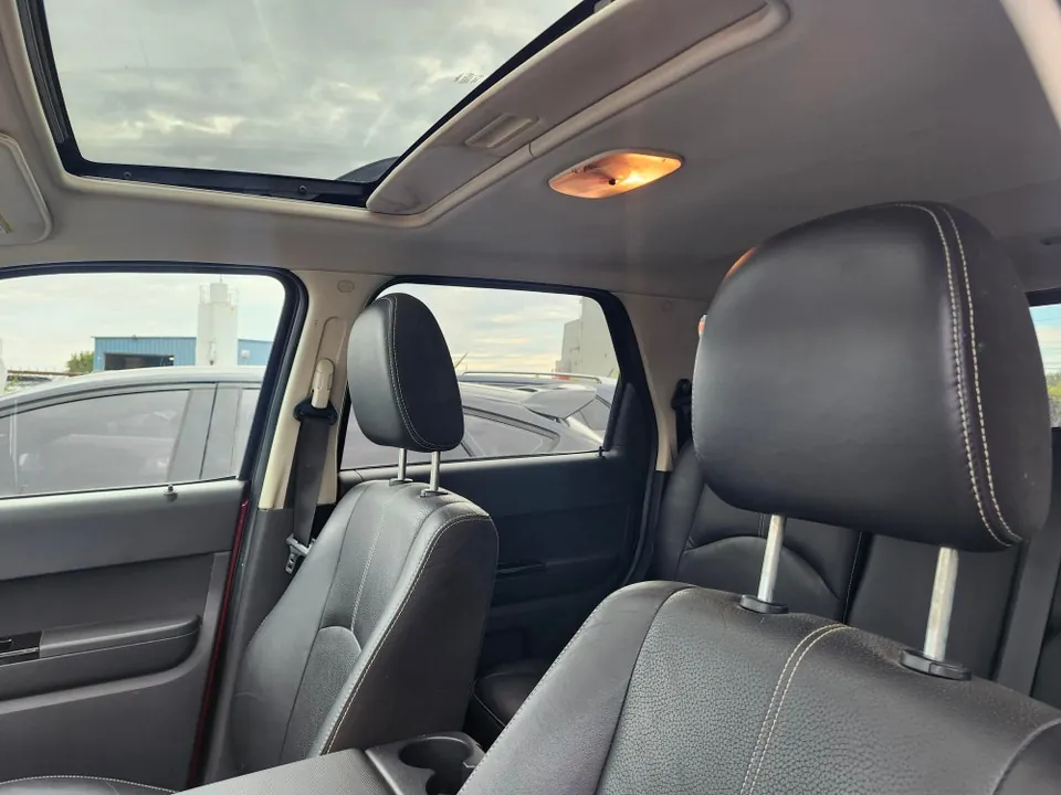 Mazda Tribute 2009 photo 4