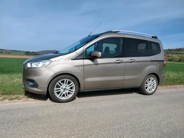 Ford Tourneo Courier