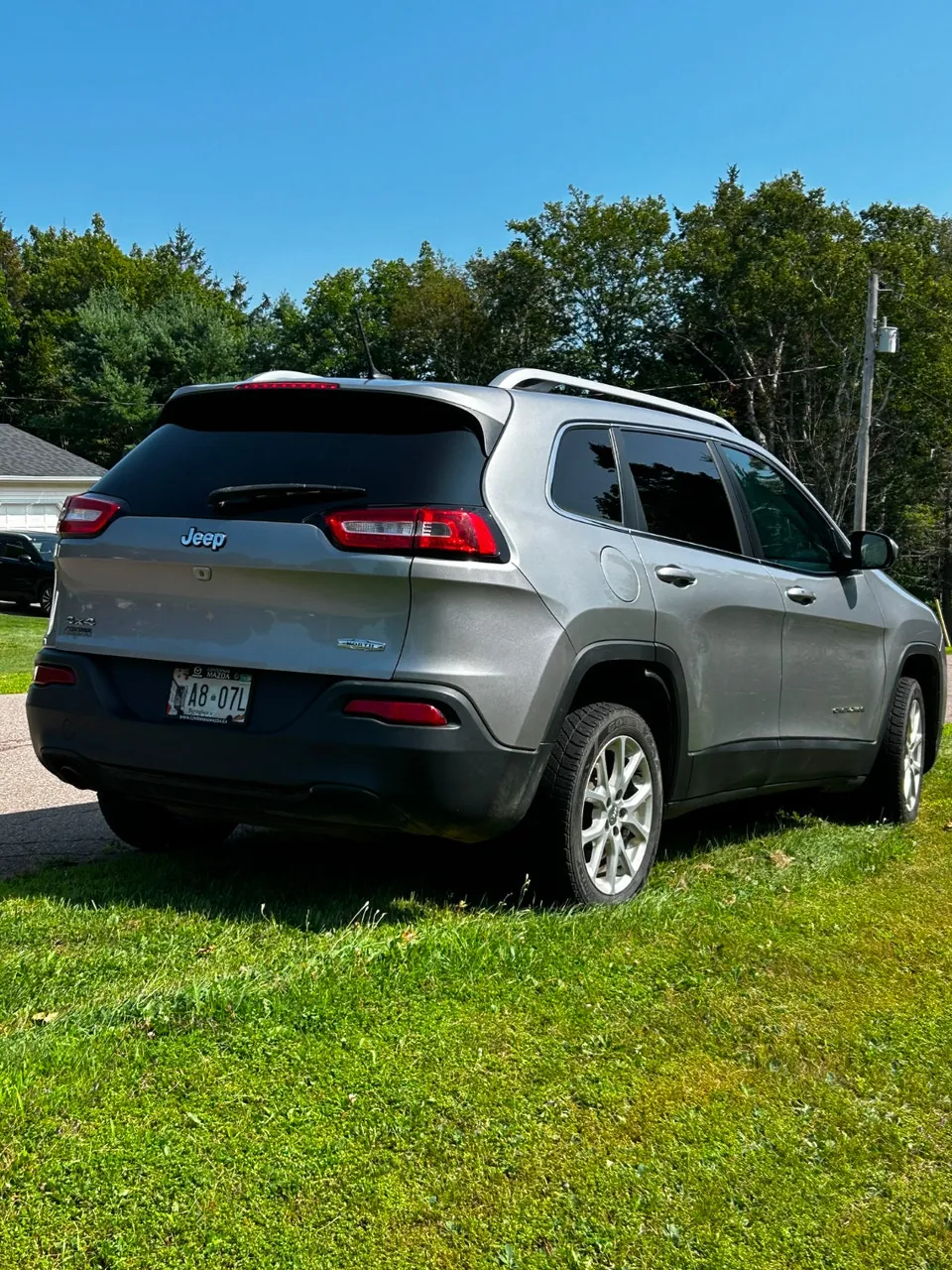Jeep Cherokee 2015 photo 3