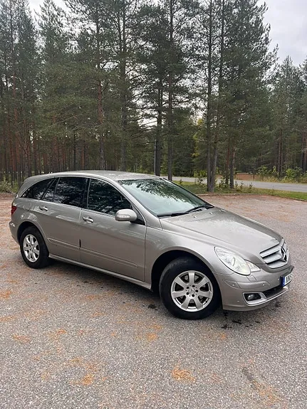 Mercedes-Benz R320 2006 photo 2
