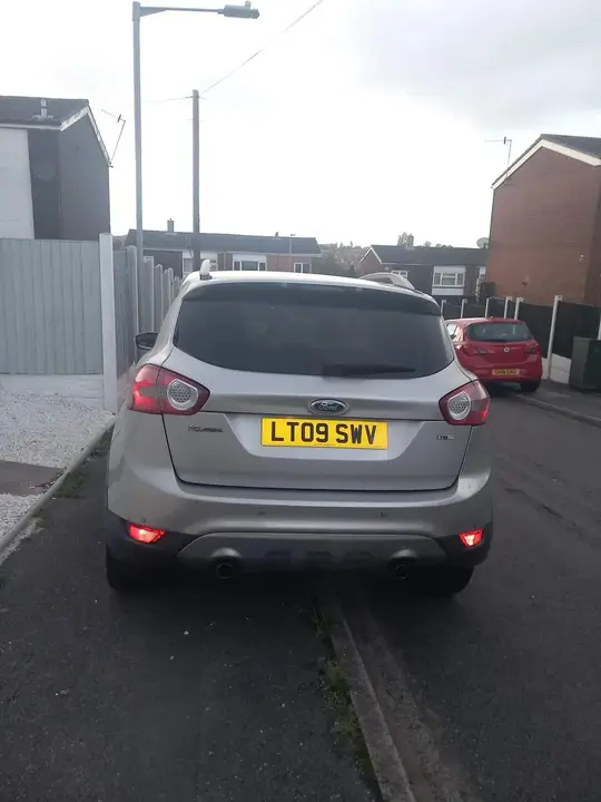 Ford Kuga 2009 photo 4