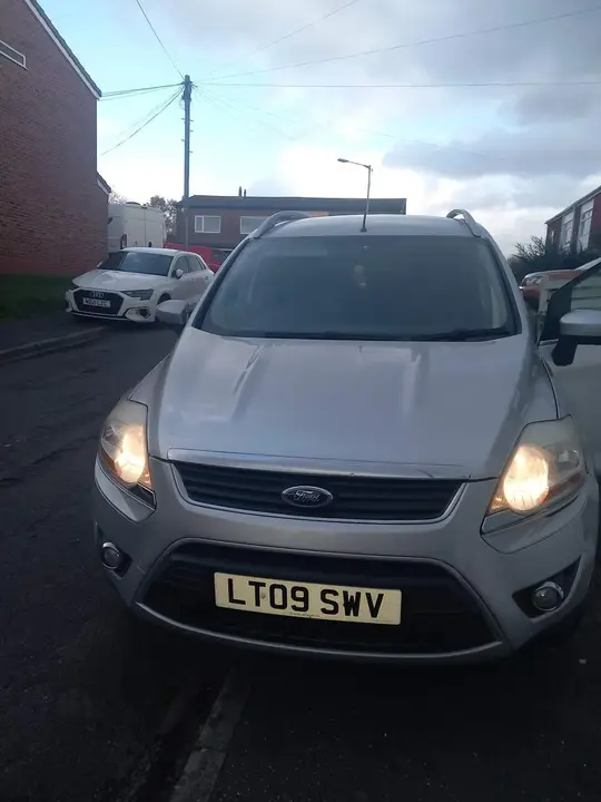 Ford Kuga 2009 photo 3