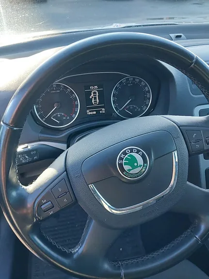Skoda Octavia 2013 photo 4