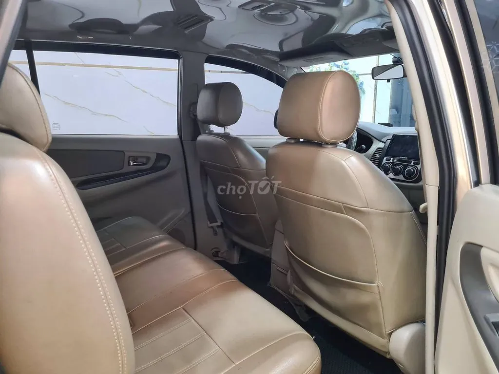 Toyota Innova 2015 photo 4