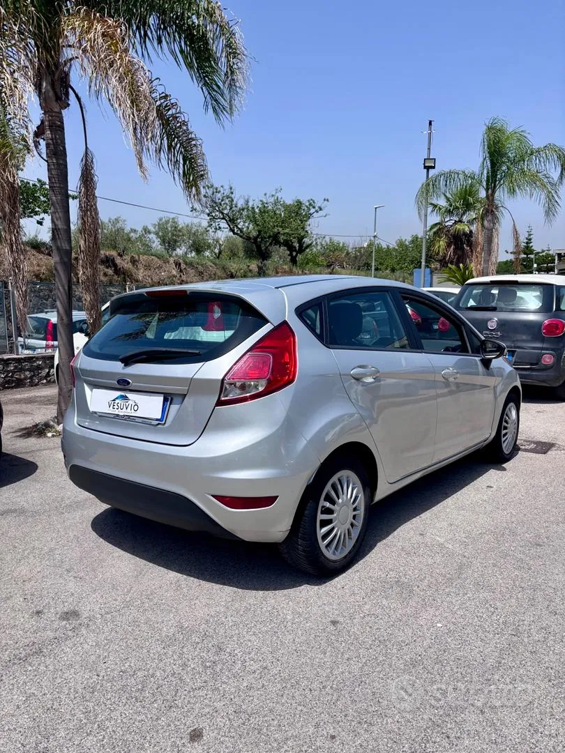 Ford Fiesta 2016 photo 3