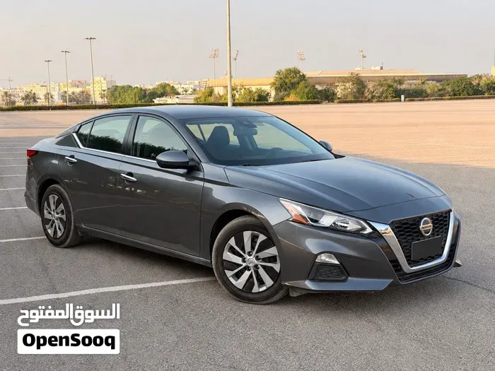 Nissan Altima 2022 photo 3